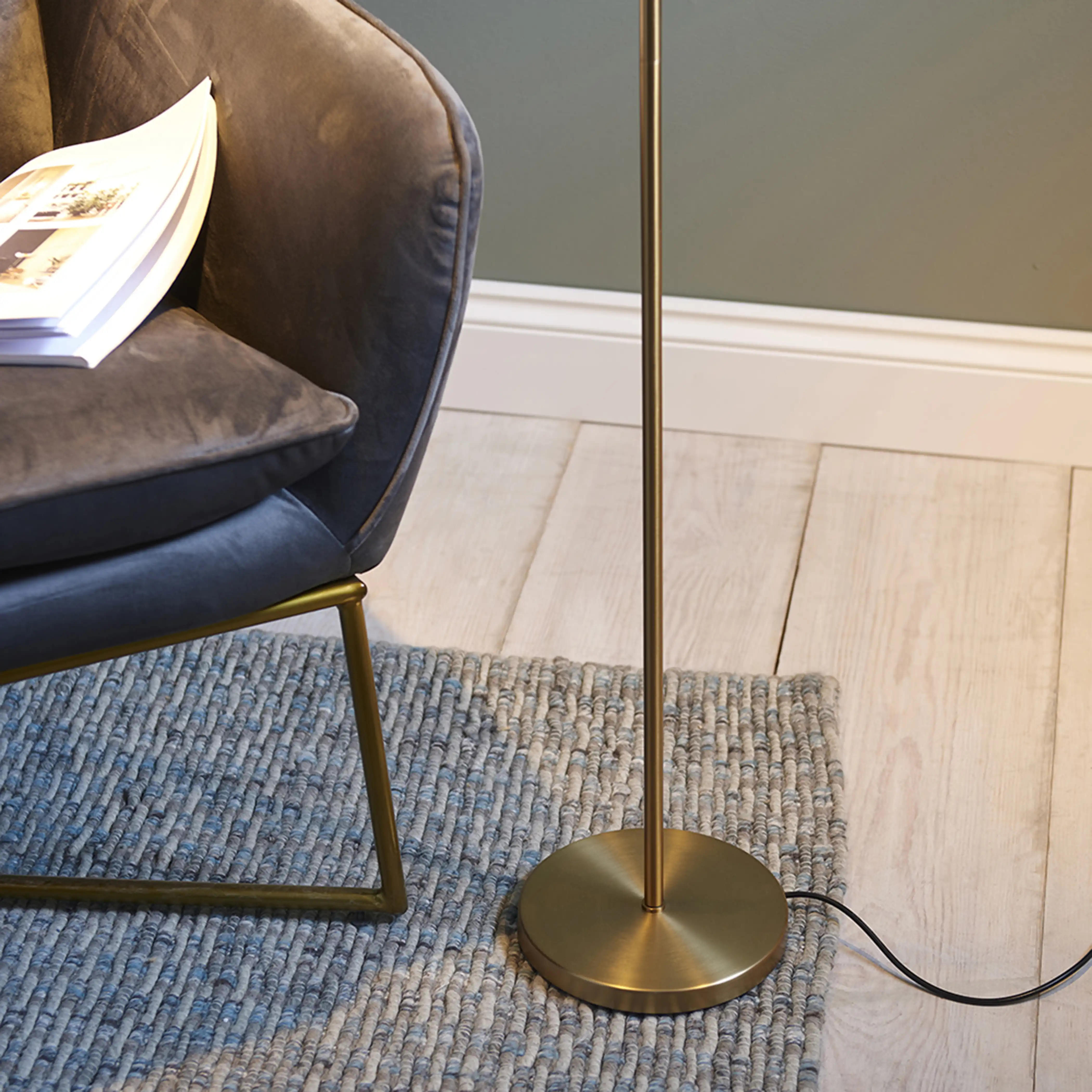 Dedicated Reader Floor Lamp | Brass - Image 8