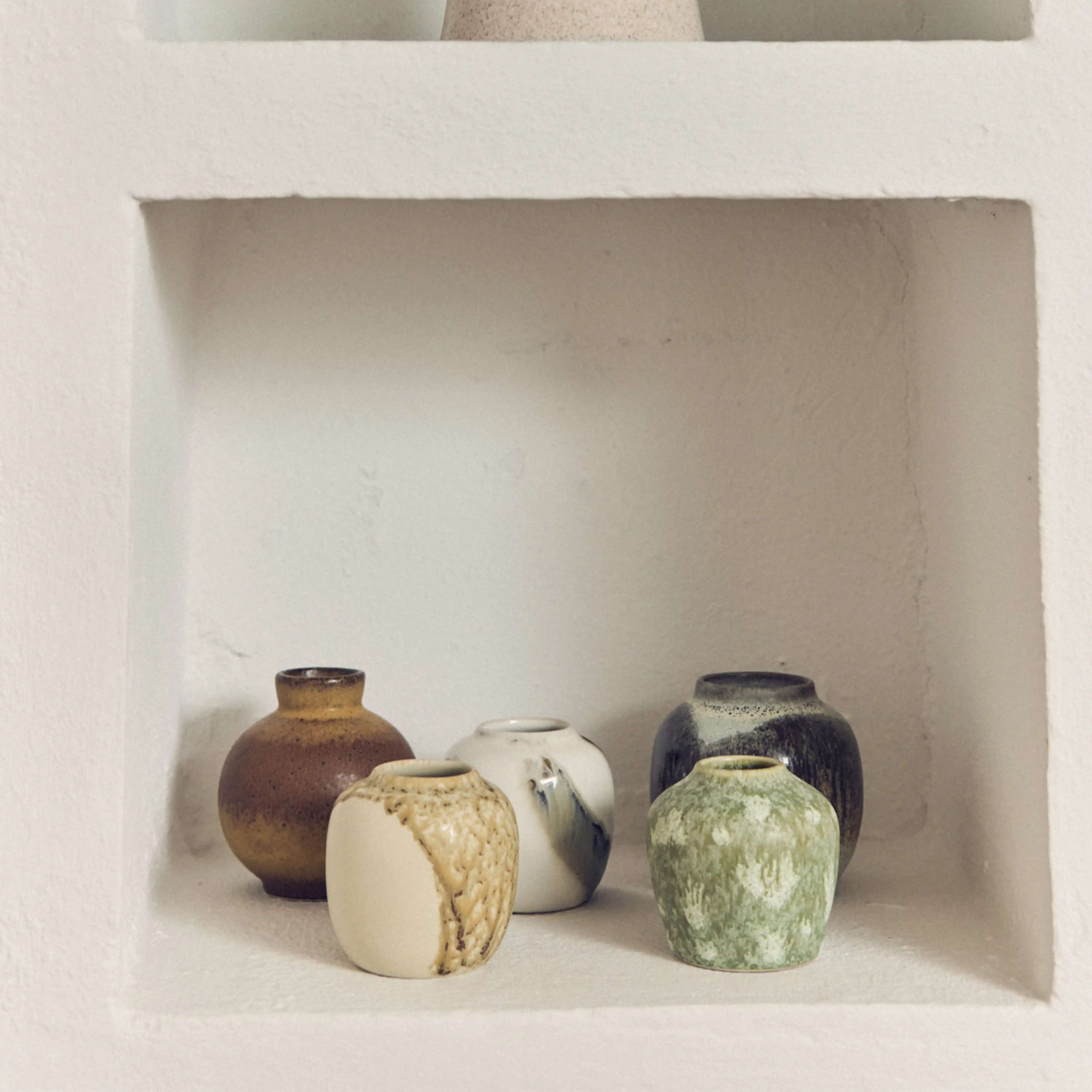 HKliving 70s Ceramics Set of 5 Small Vases | Multicolour - Image 4