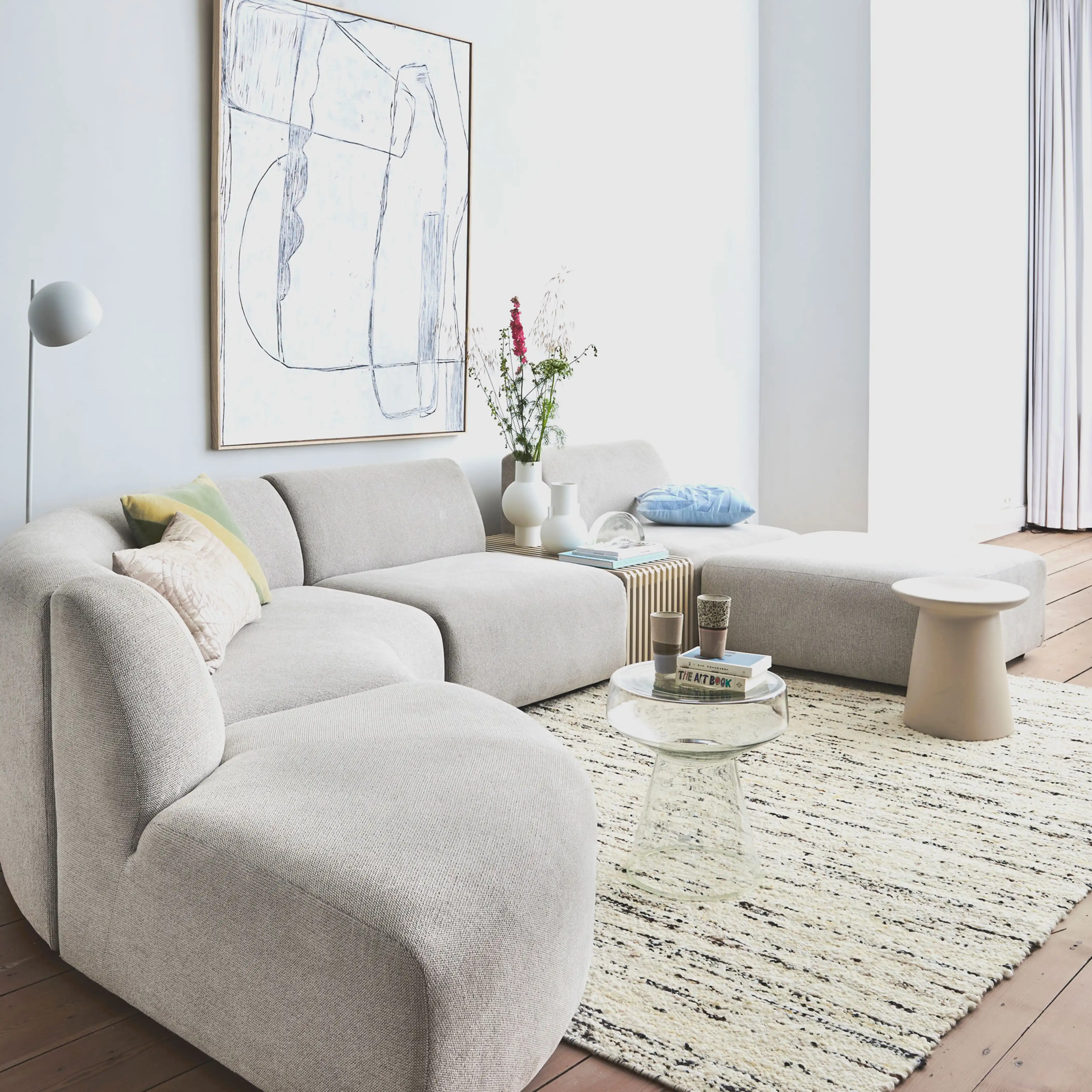 HKliving Matt Vase | White - Image 2