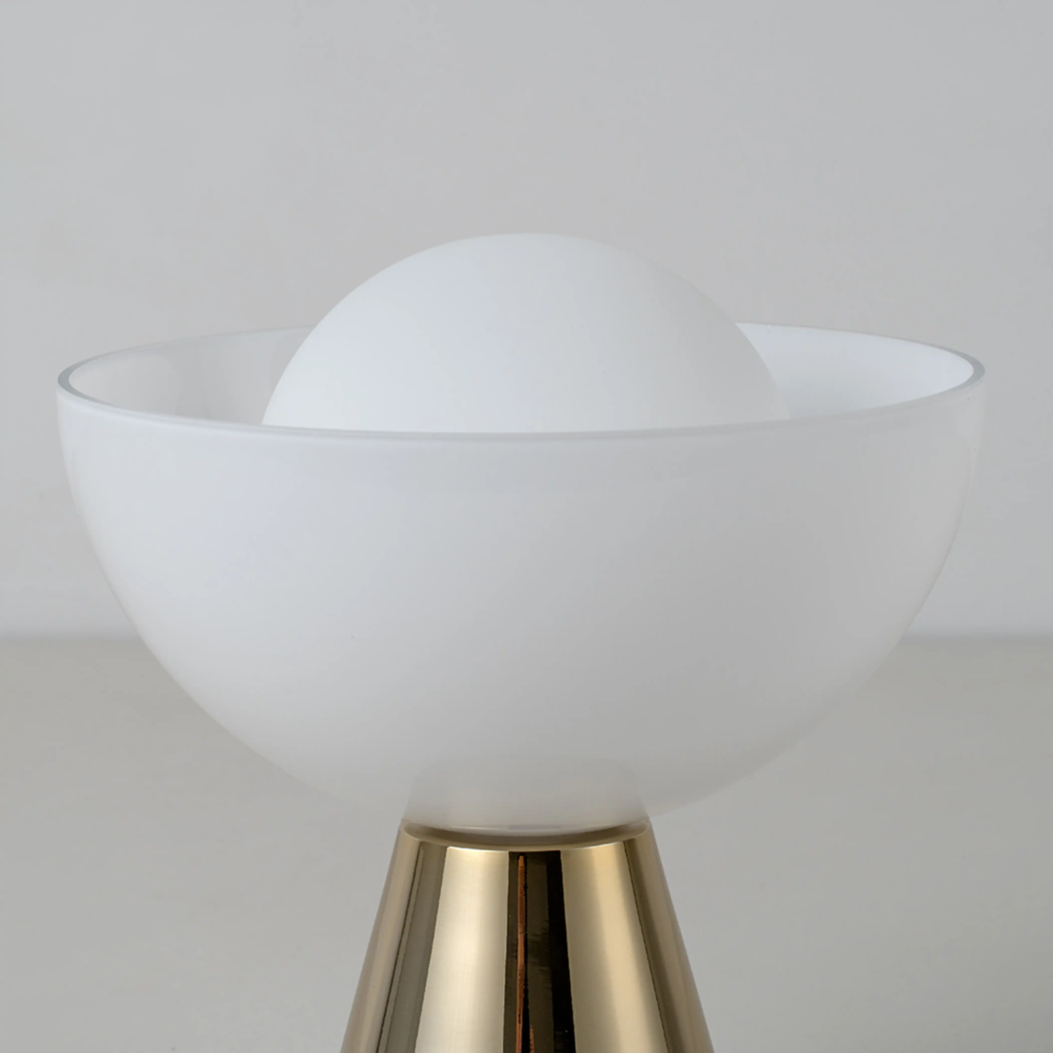 houseof Bowl Cordless Table Lamp | Brass - Image 5