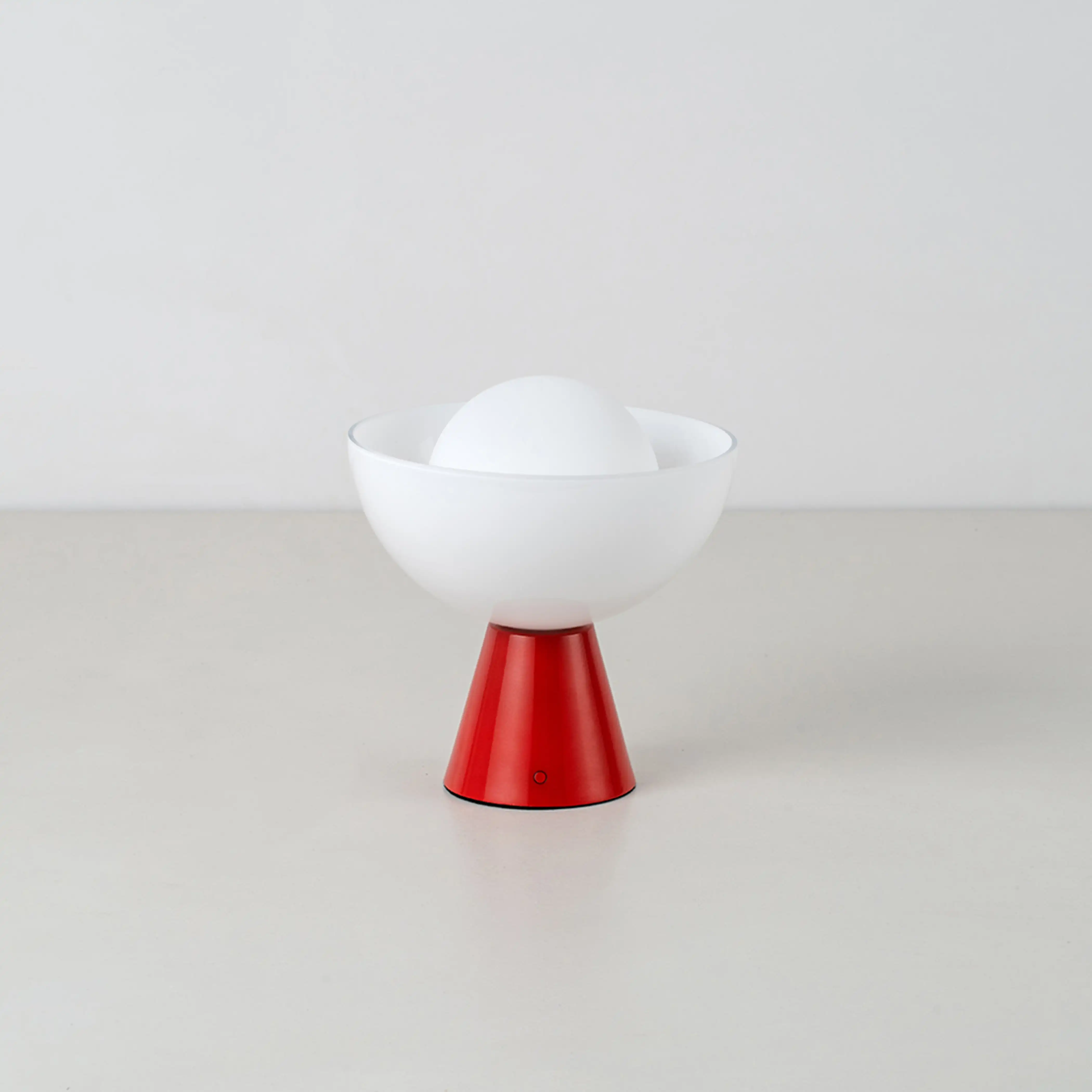 houseof Bowl Cordless Table Lamp | Jam Red - Image 3