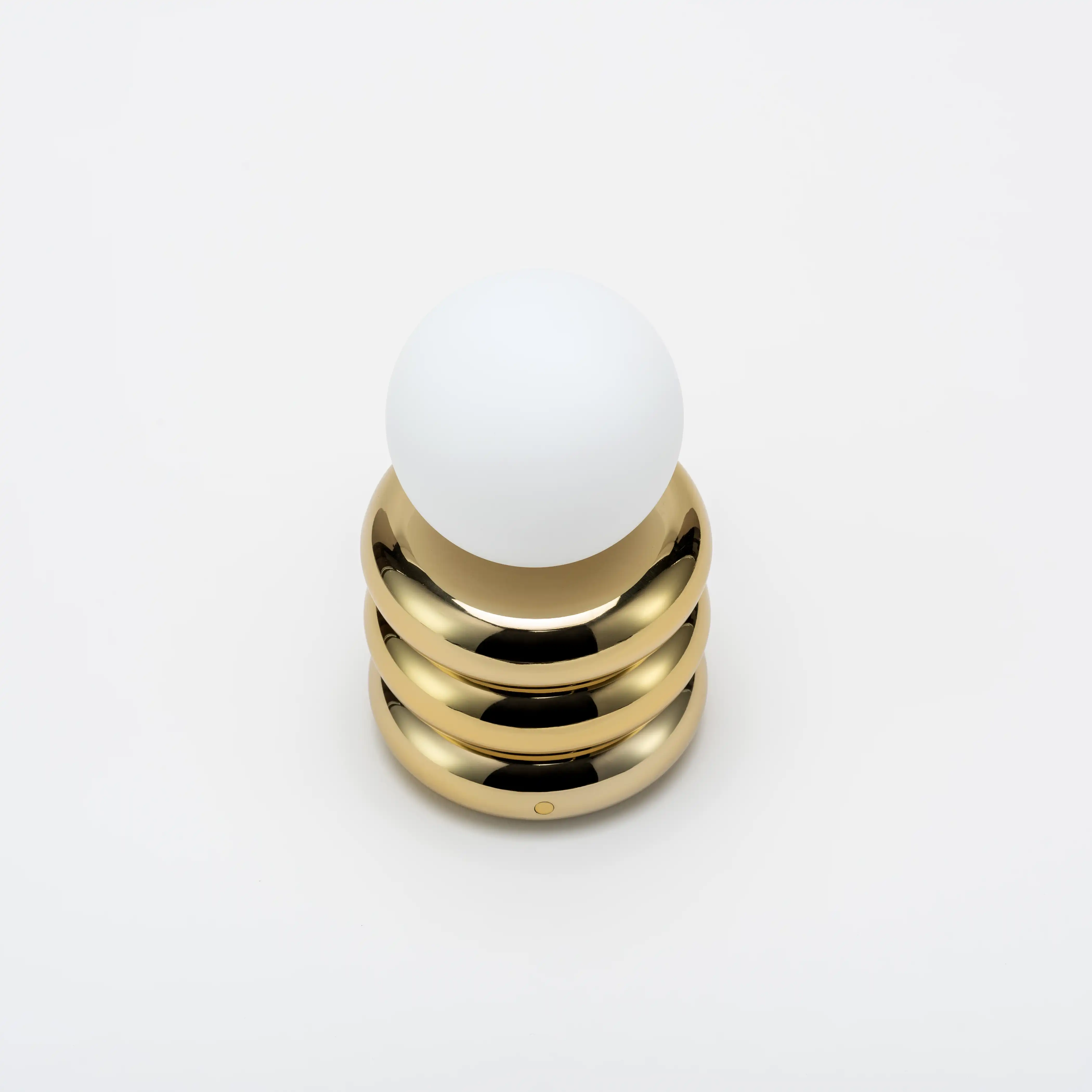 houseof Cordless Table Lamp | Brass - Image 5