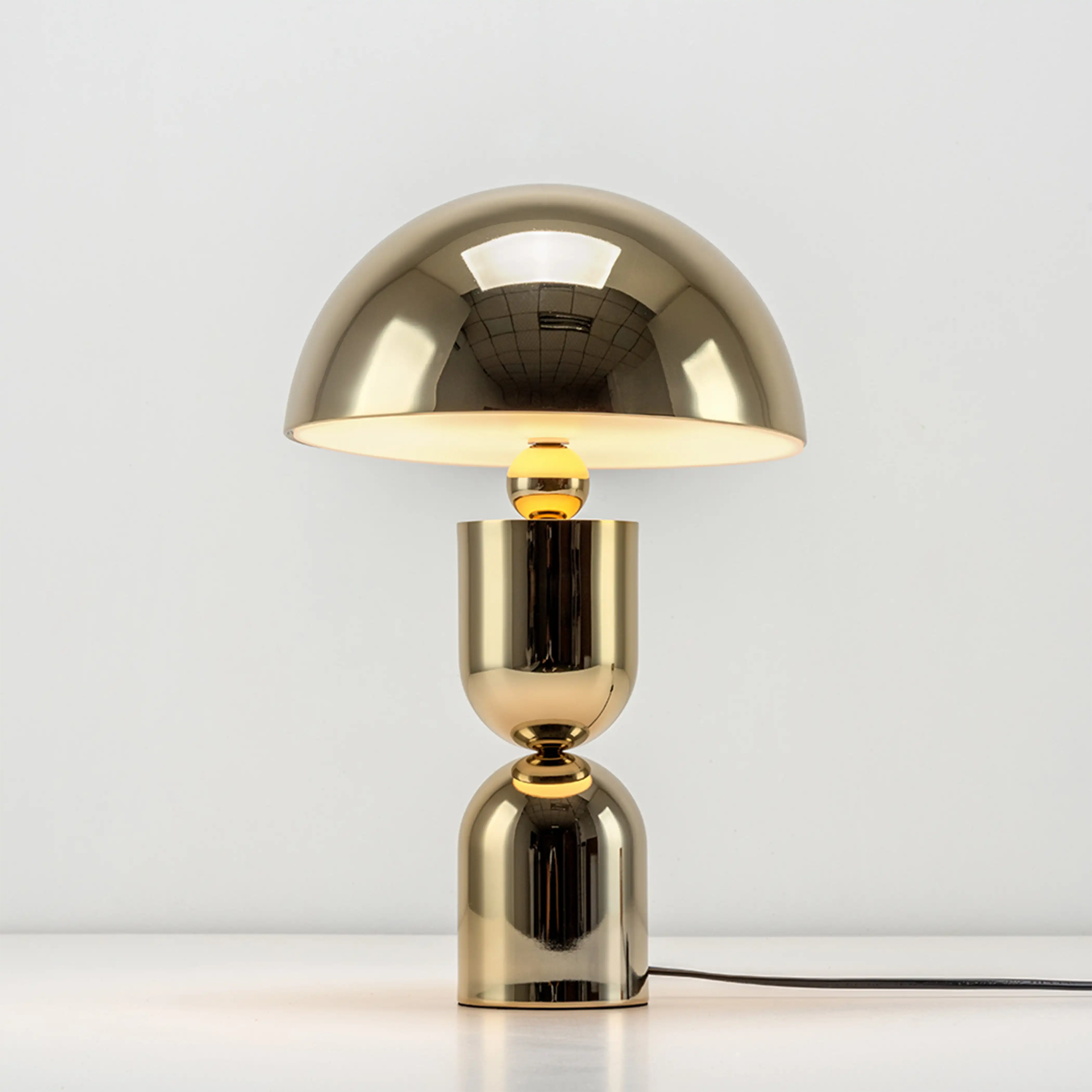 houseof Mushroom Table Lamp | Brass - Image 2