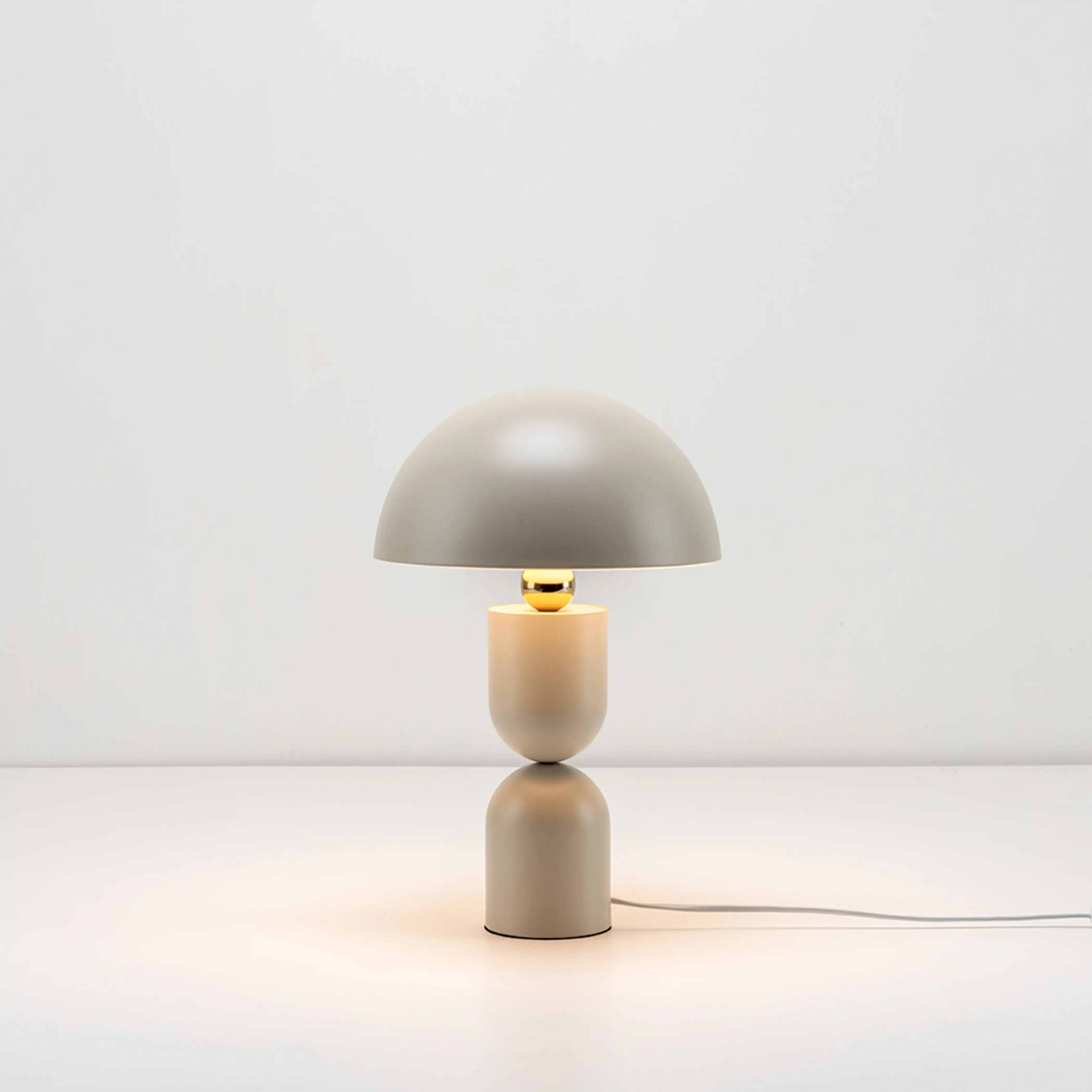 houseof Mushroom Table Lamp | Sand - Image 6