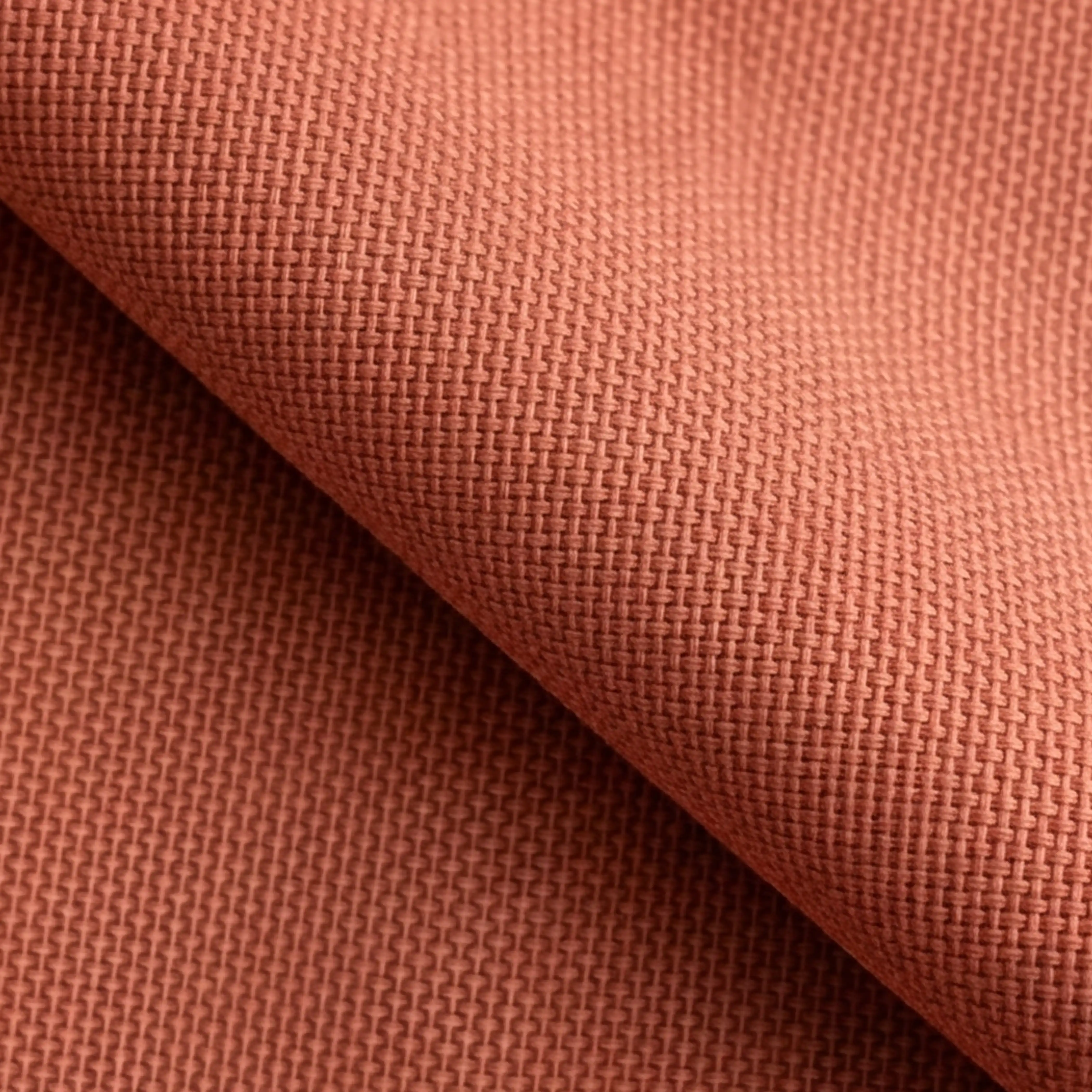 Lua Folding Deck Chair | Bright Red - Image 3