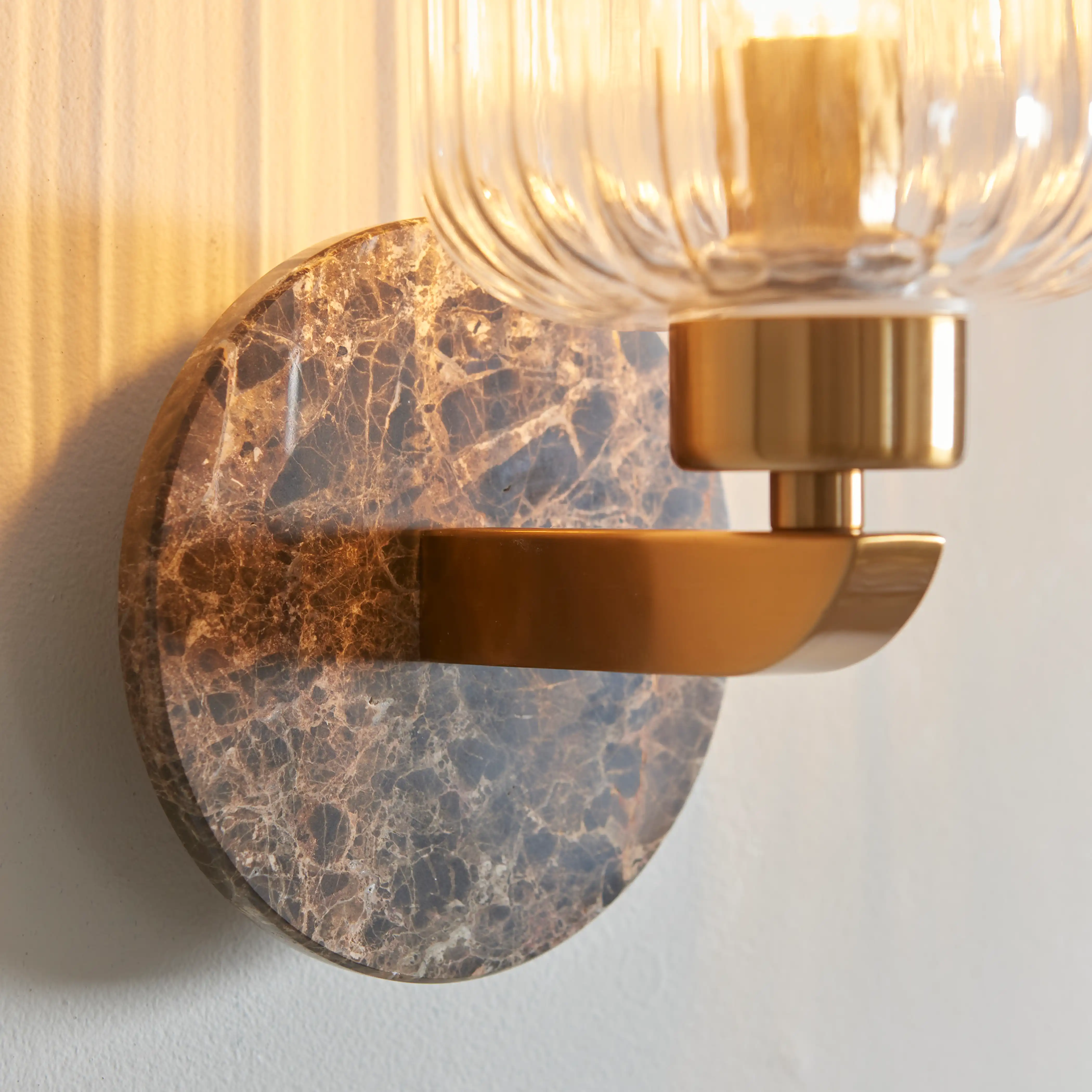 Nolan Ribbed Wall Light | Dark Brown Marble & Brass - Image 5