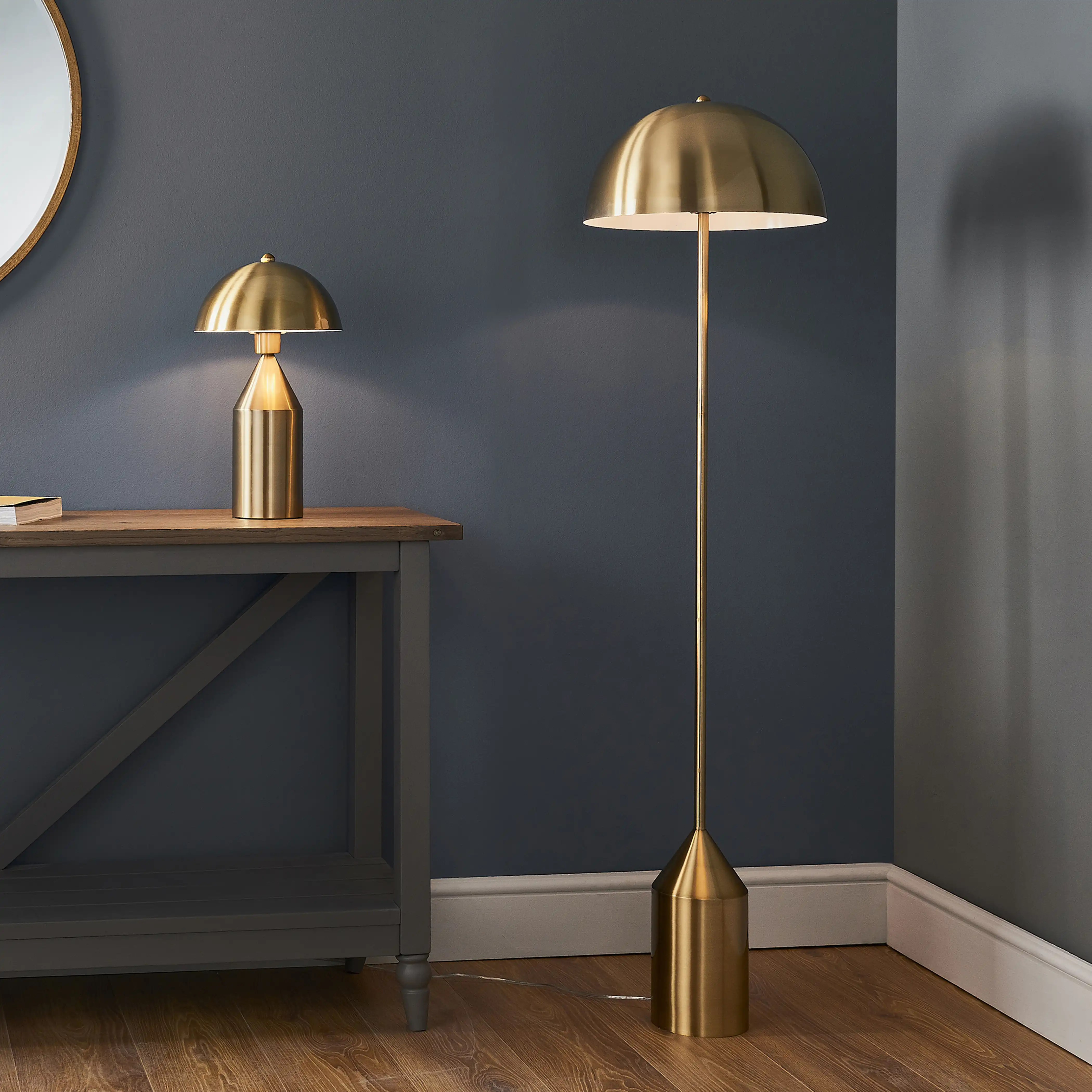 Nova Floor Lamp | Brushed Brass - Image 4
