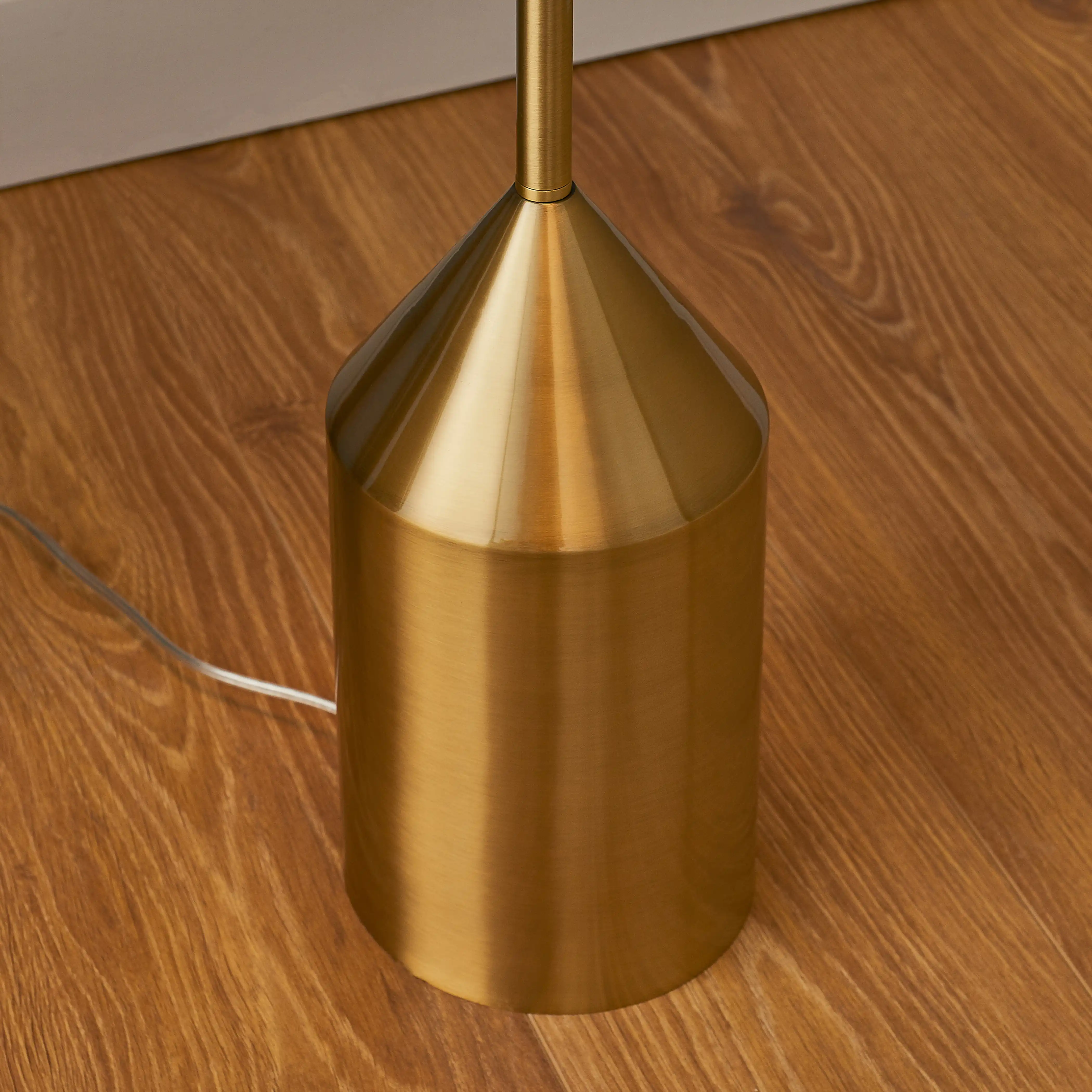 Nova Floor Lamp | Brushed Brass - Image 5