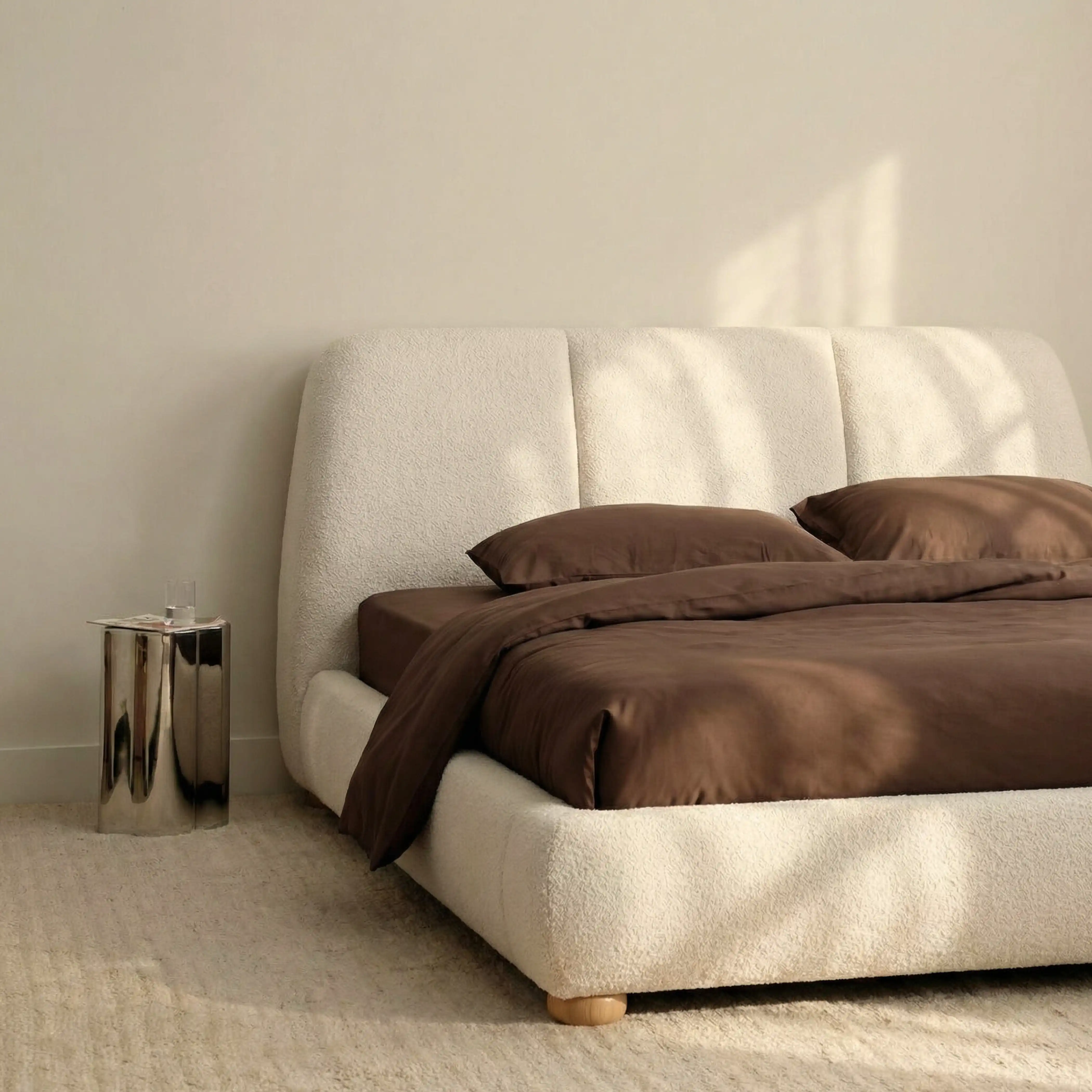 Paro King Bed | Ivory Boucle & Natural - Image 2